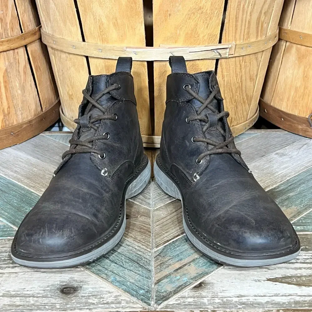 Merrell World Vue Brown Leather Waterproof Plain Toe Chukka Boots Mens Size 8